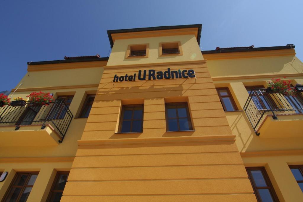 Hotel U Radnice Louny Exterior foto